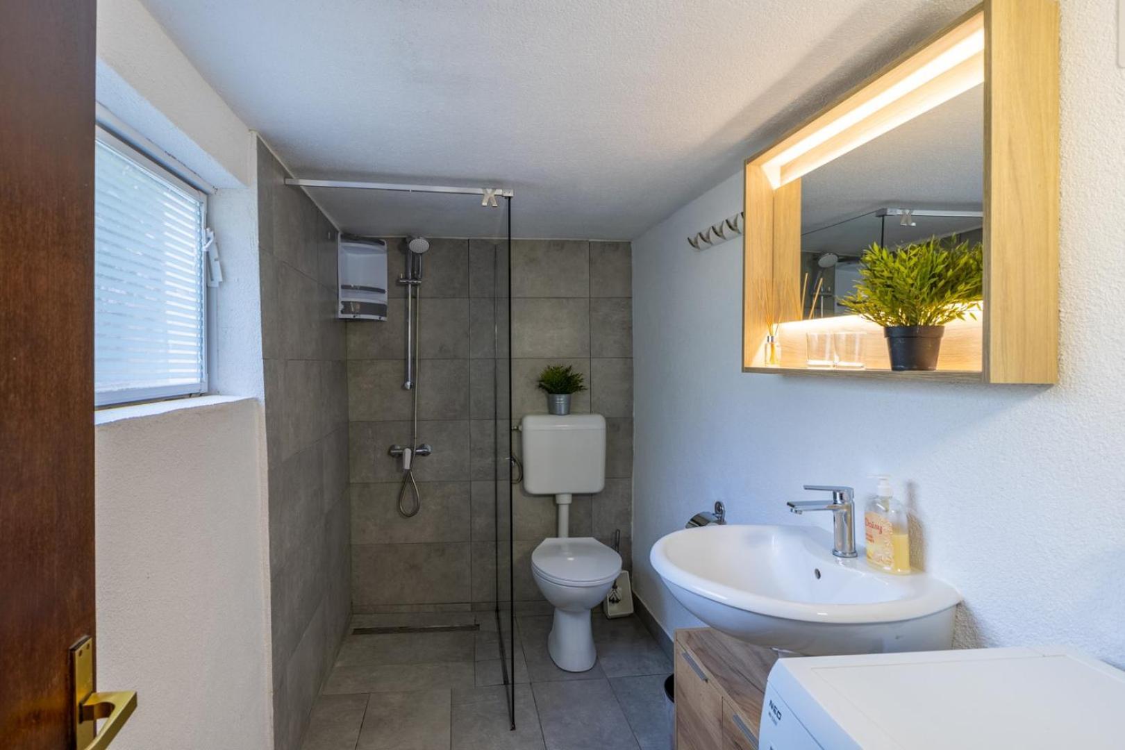 Dado Guest house