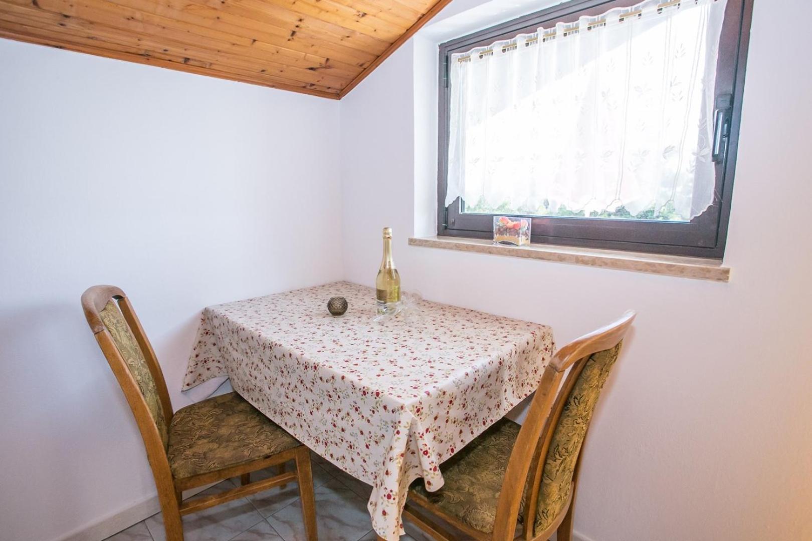 Penzión pre hostí Dado